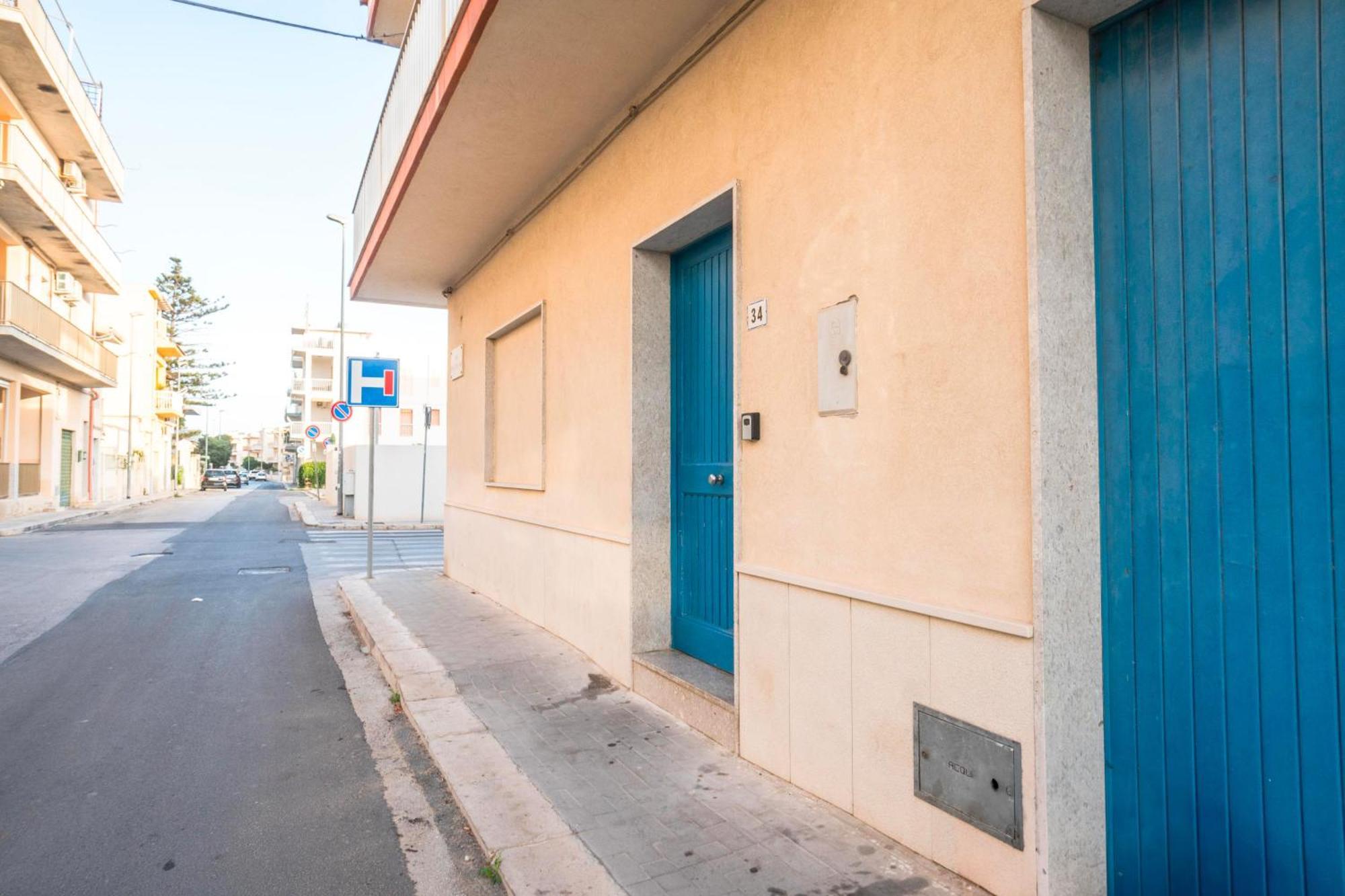 Caposud - Appartamento Salgari Marina di Ragusa Eksteriør billede